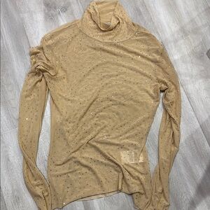 Bar III Cream Fitted Long Sleeve Tee